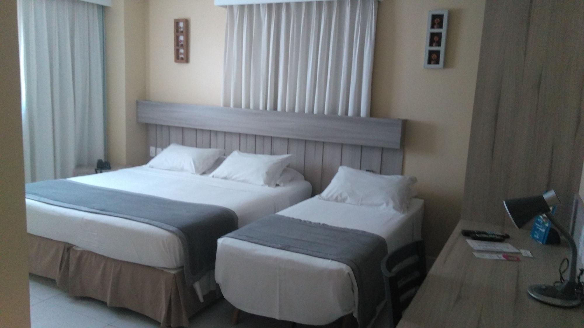Hotel Anahi จาบัวเทา โดส กัวราราเปส ภายนอก รูปภาพ
