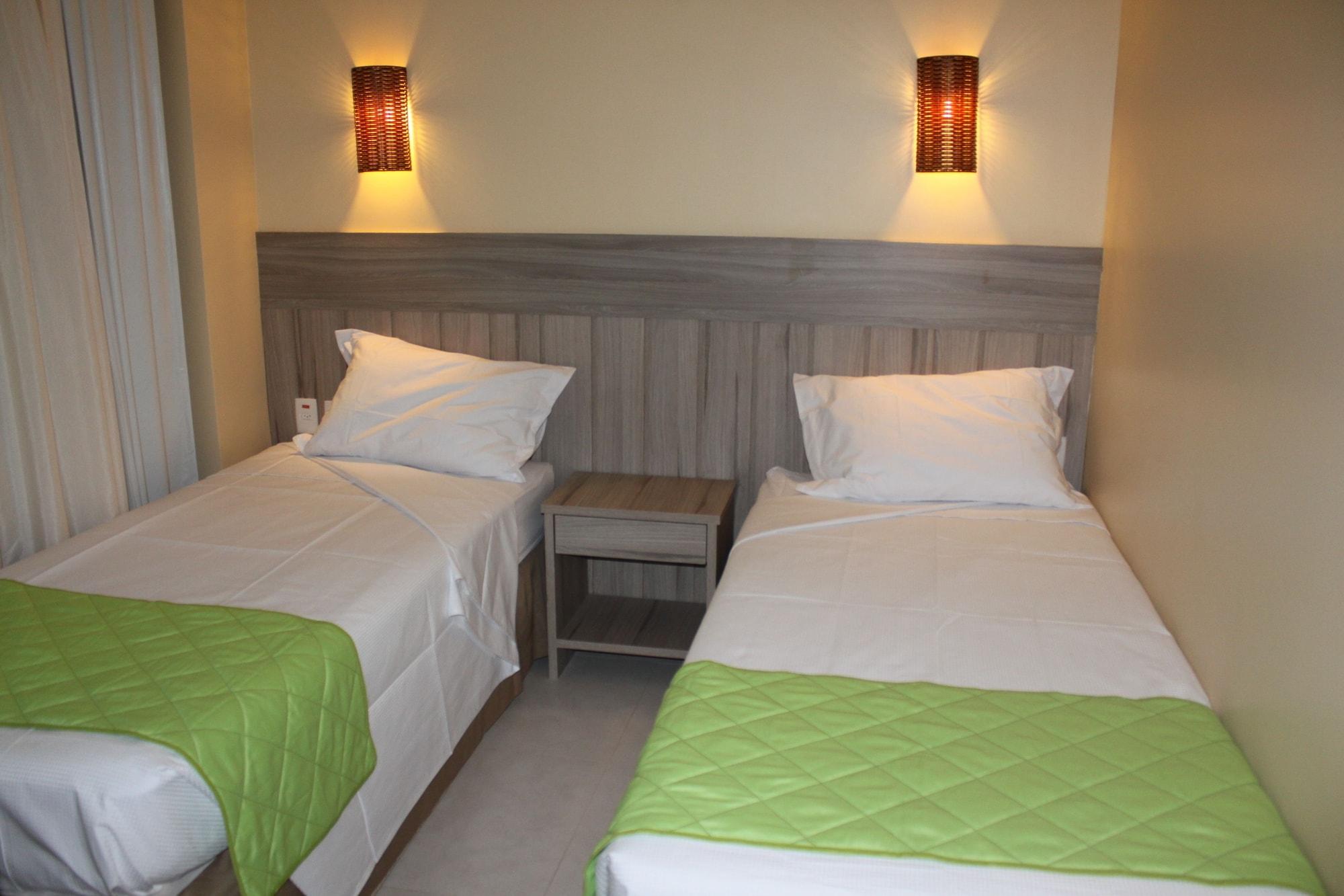 Hotel Anahi จาบัวเทา โดส กัวราราเปส ภายนอก รูปภาพ