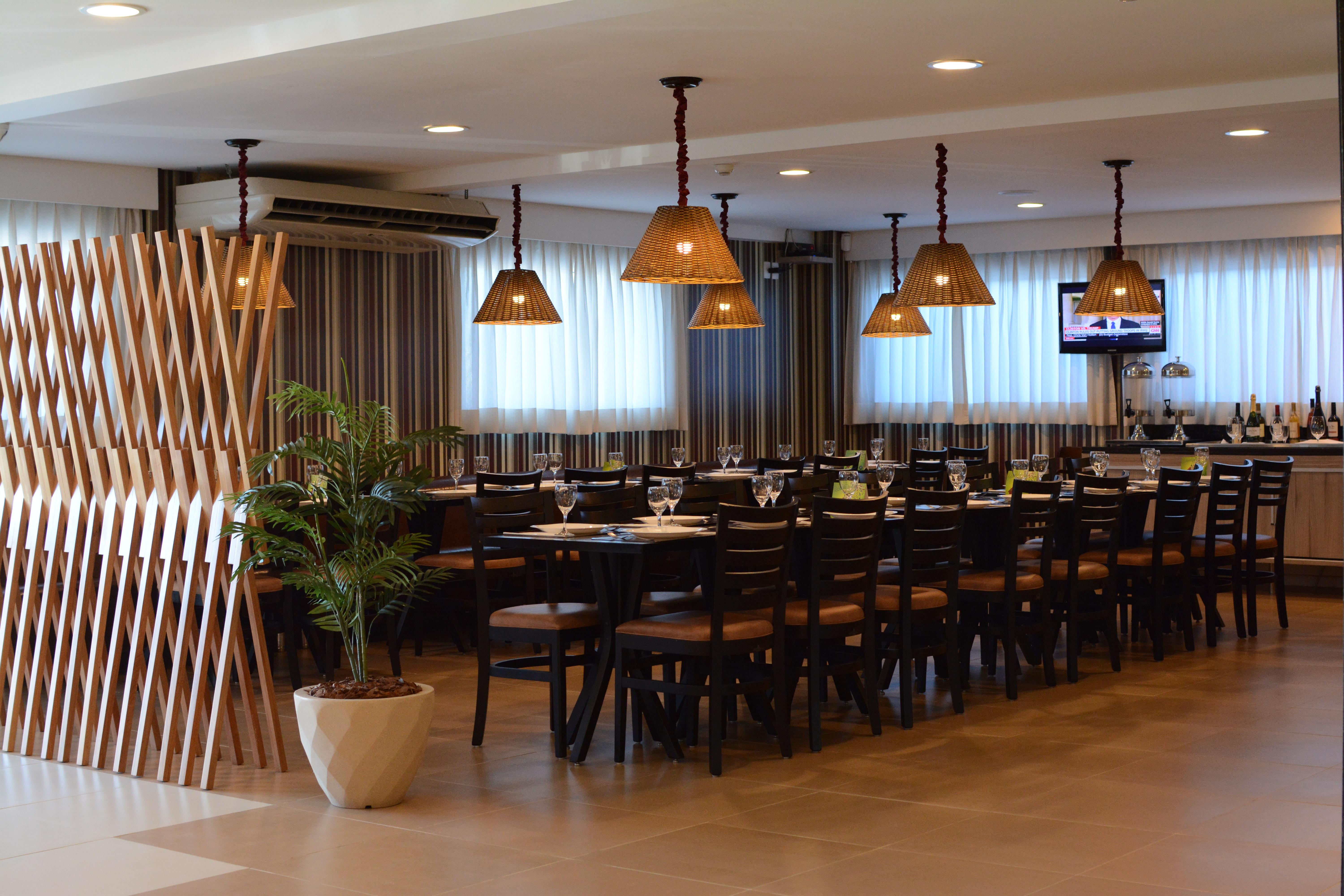 Hotel Anahi จาบัวเทา โดส กัวราราเปส ภายนอก รูปภาพ