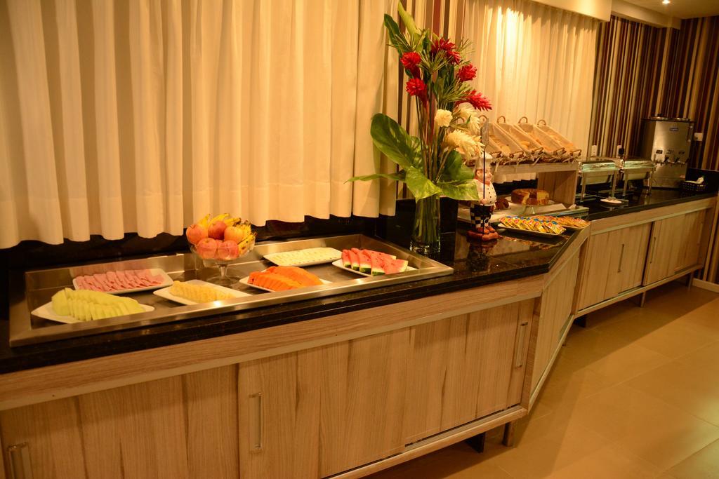Hotel Anahi จาบัวเทา โดส กัวราราเปส ภายนอก รูปภาพ